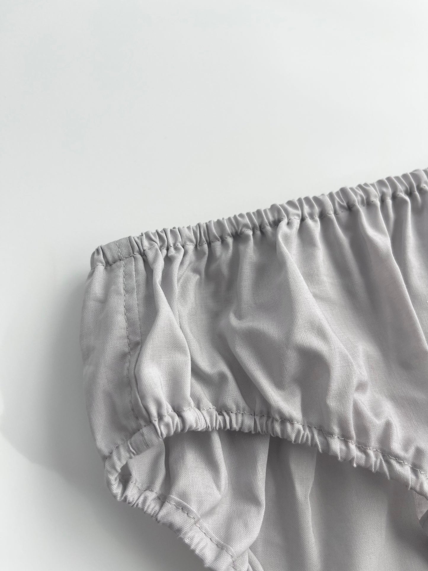 NO.29 DOLPHIN HIGH WAIST PANTS