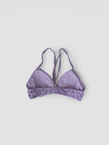 NO.30 QUIET LAVENDER BRA 静けさをまとった、上品で瑞々しいラベンダー。