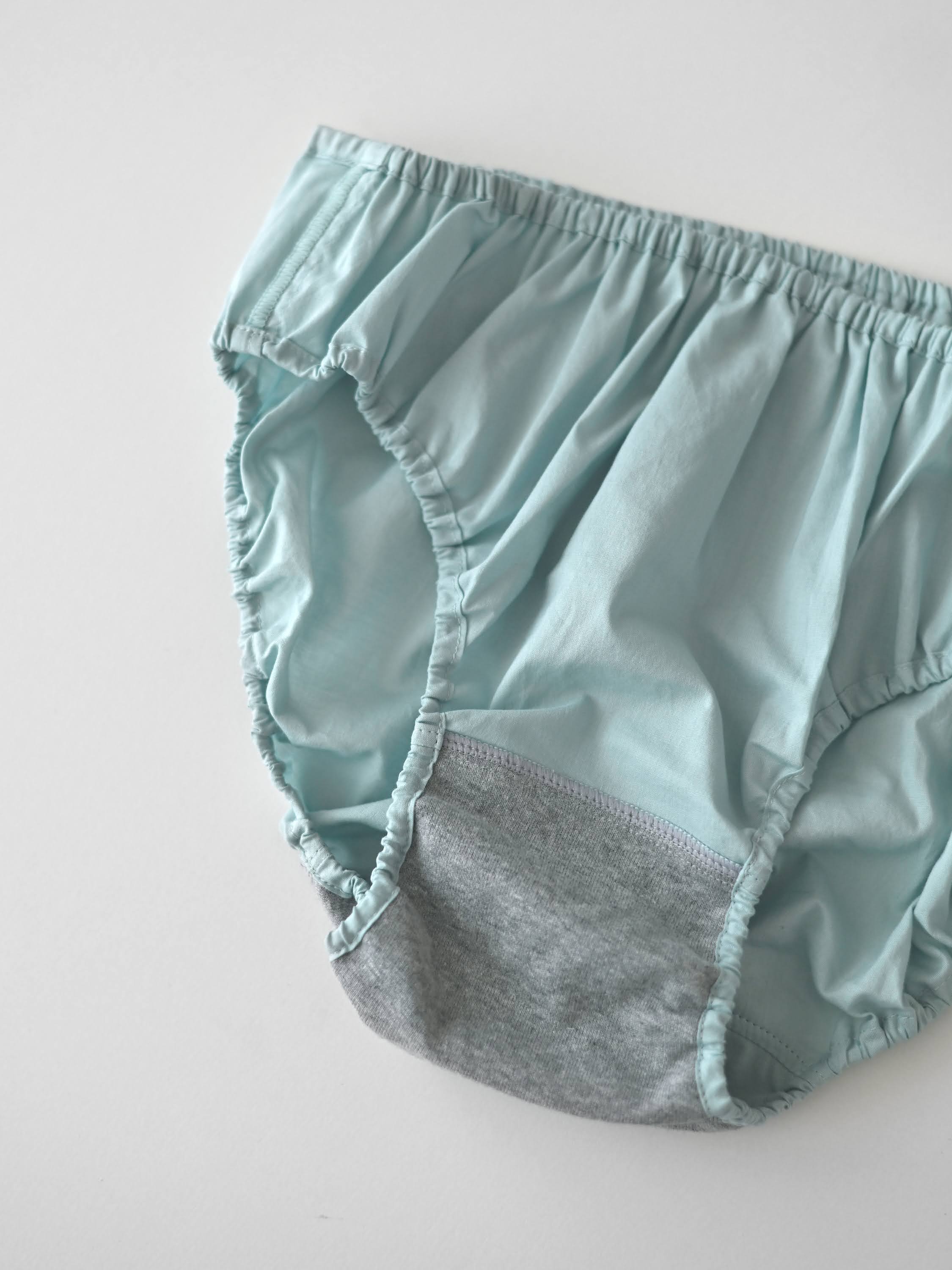 ライラックページ NO27 LILAC PANTS 初夏の訪れを告げる、ライラックの芳醇な彩り