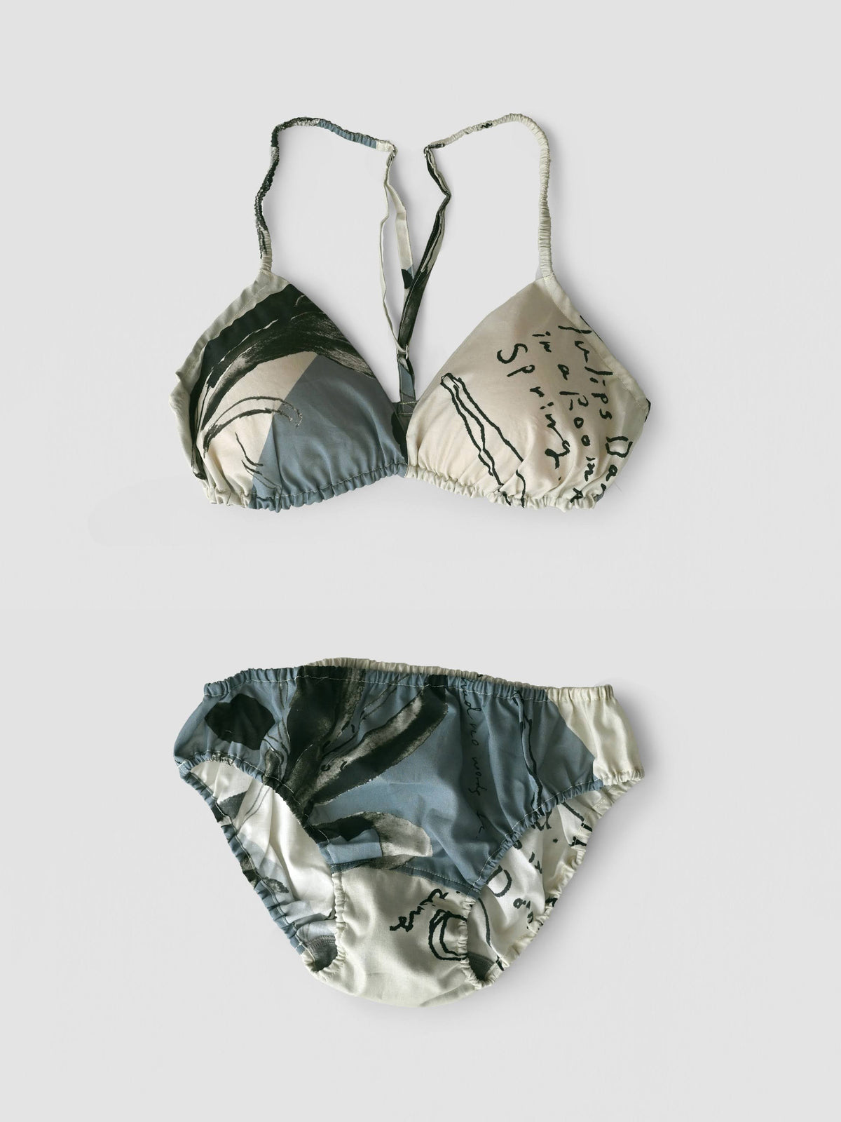 【SHORT】BLACK TULIP ICEBLUE
