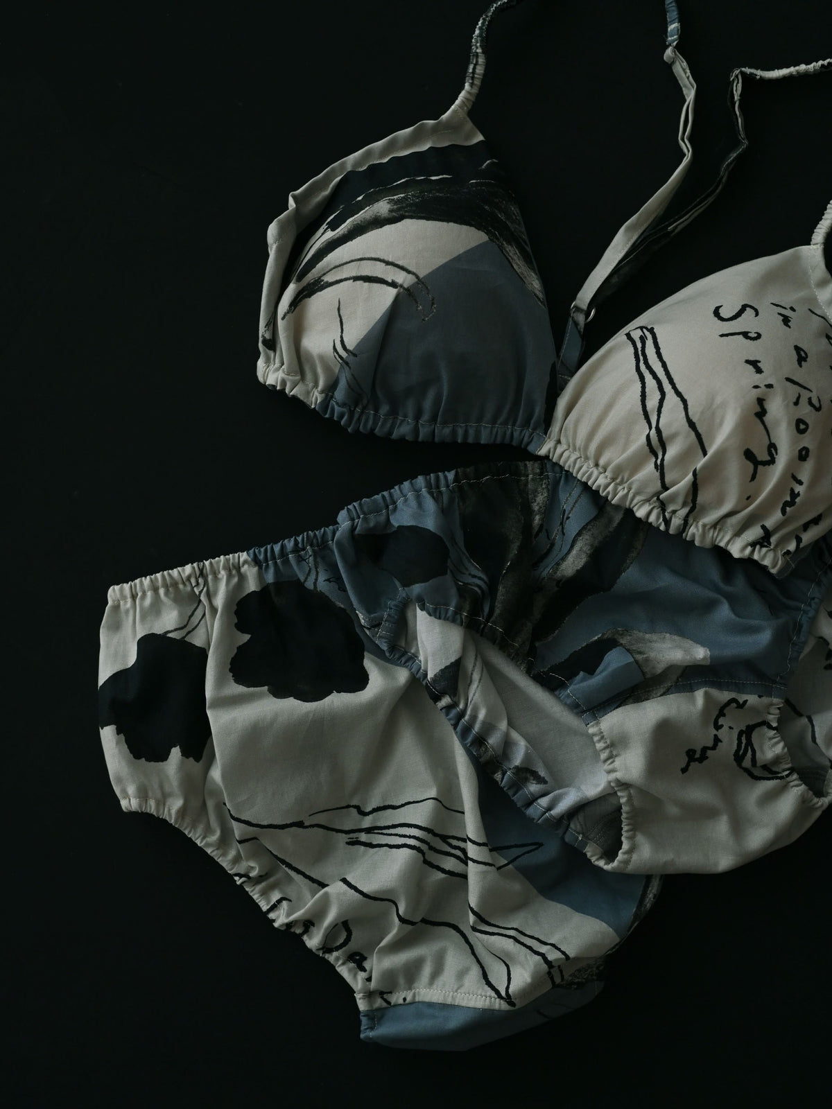 【MID】BLACK TULIP ICEBLUE